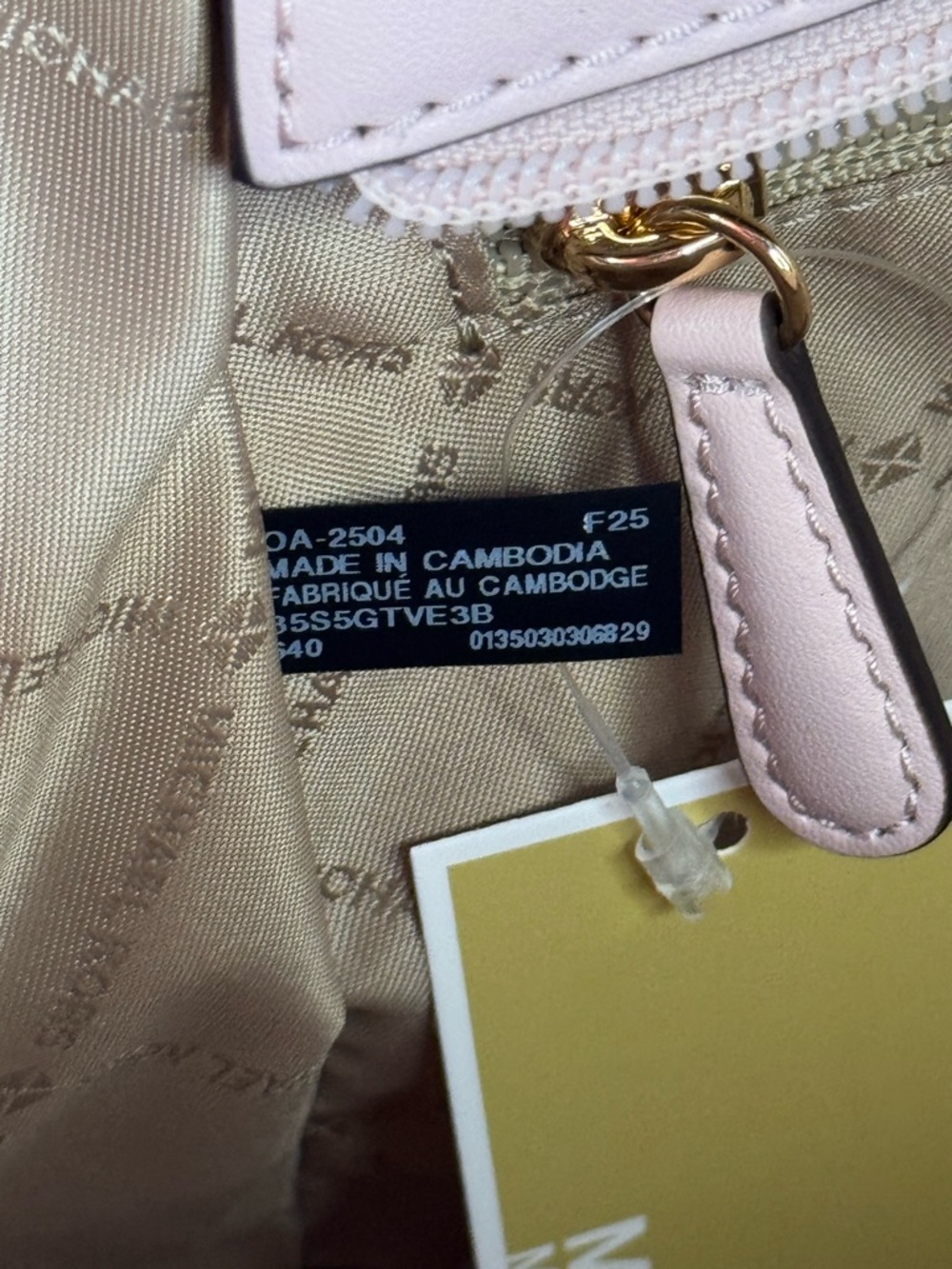 Michael Kors Jet Set Travel Large Shoulder Tote in Powder Blush Multi - Picture 10 of 16